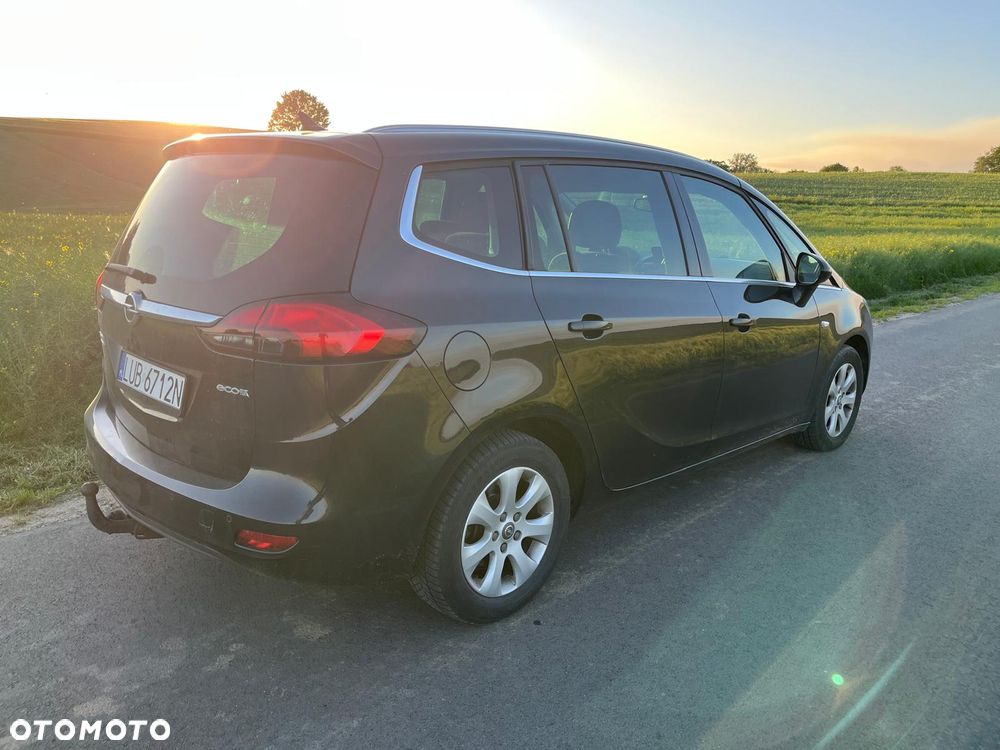Opel Zafira - 19