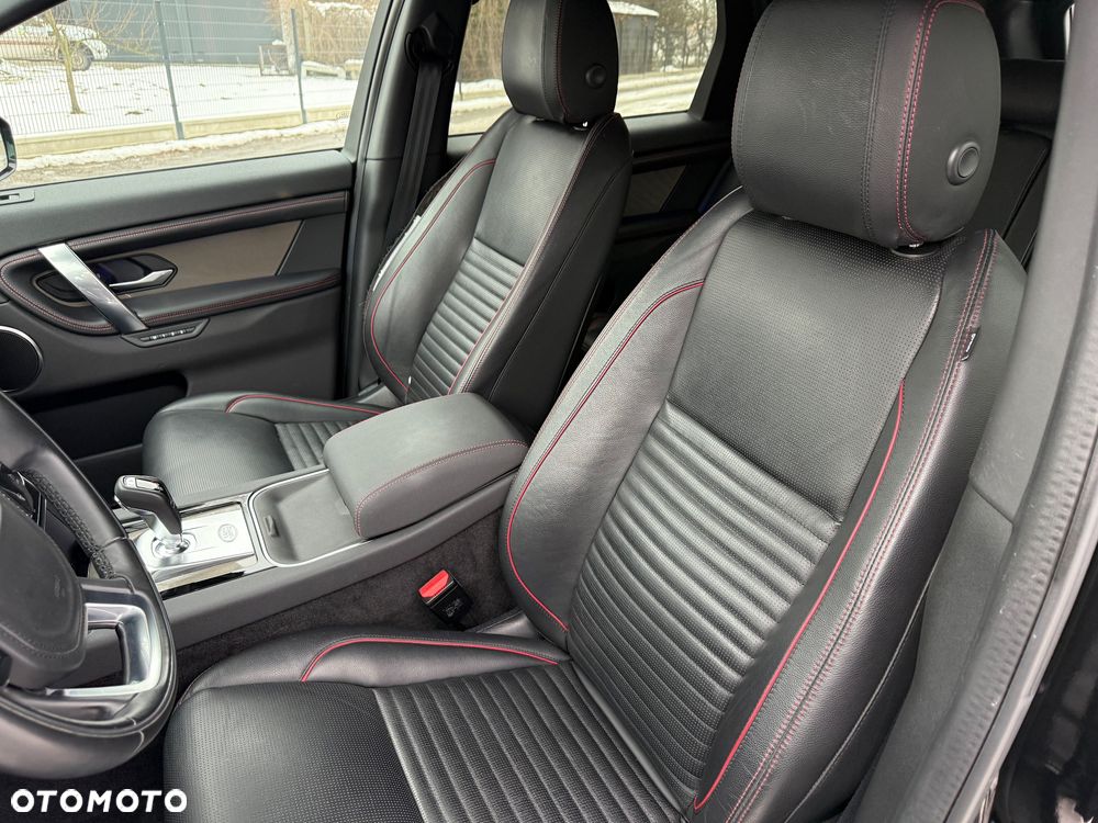 Land Rover Discovery Sport P200 R-Dynamic HSE - 22