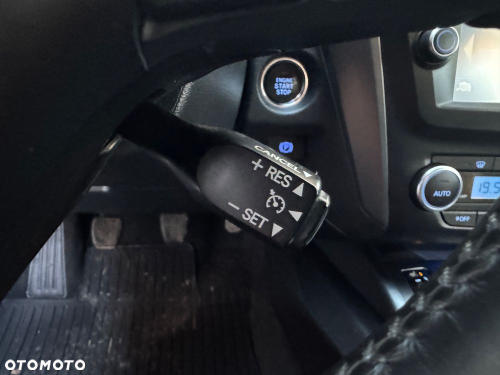 Toyota Avensis 2.0 D-4D Prestige - 27