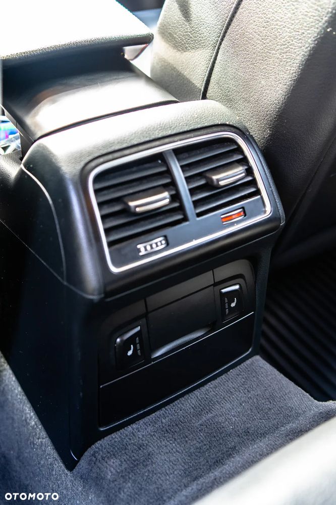 Audi A4 Avant - 11