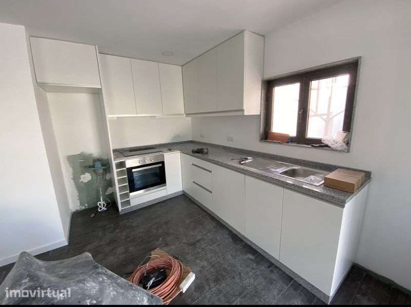 Casa com 2 habitacões T3 e T2+1 - Grande imagem: 4/6