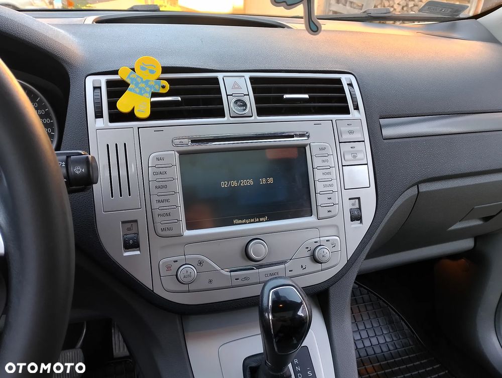 Ford Kuga 2.0 TDCi 4x4 Titanium - 8
