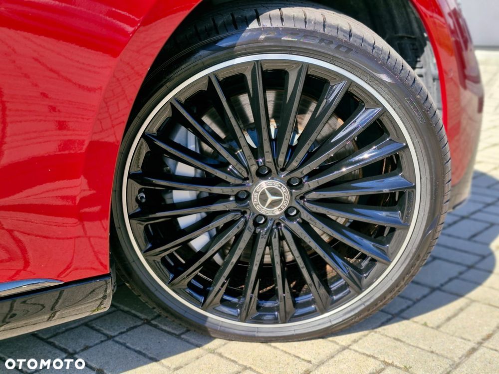 Mercedes-Benz EQE - 33