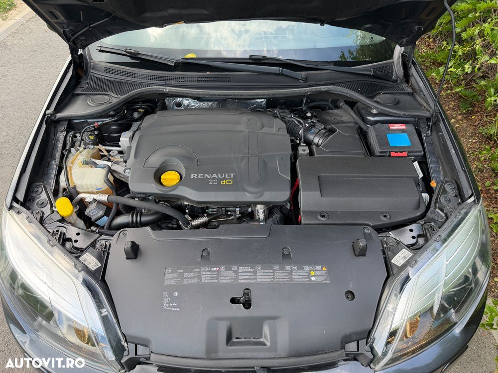 Renault Laguna 2.0dCi BOSE - 17