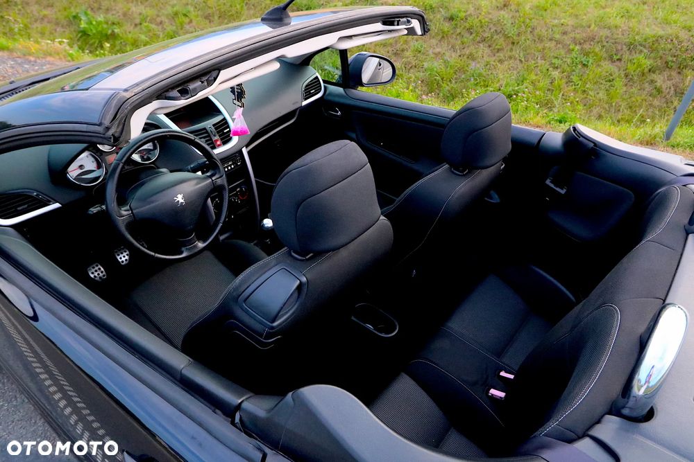 Peugeot 207 CC - 7