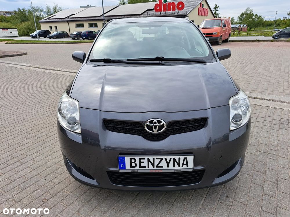 Toyota Auris 1.4 VVT-i Sol - 3