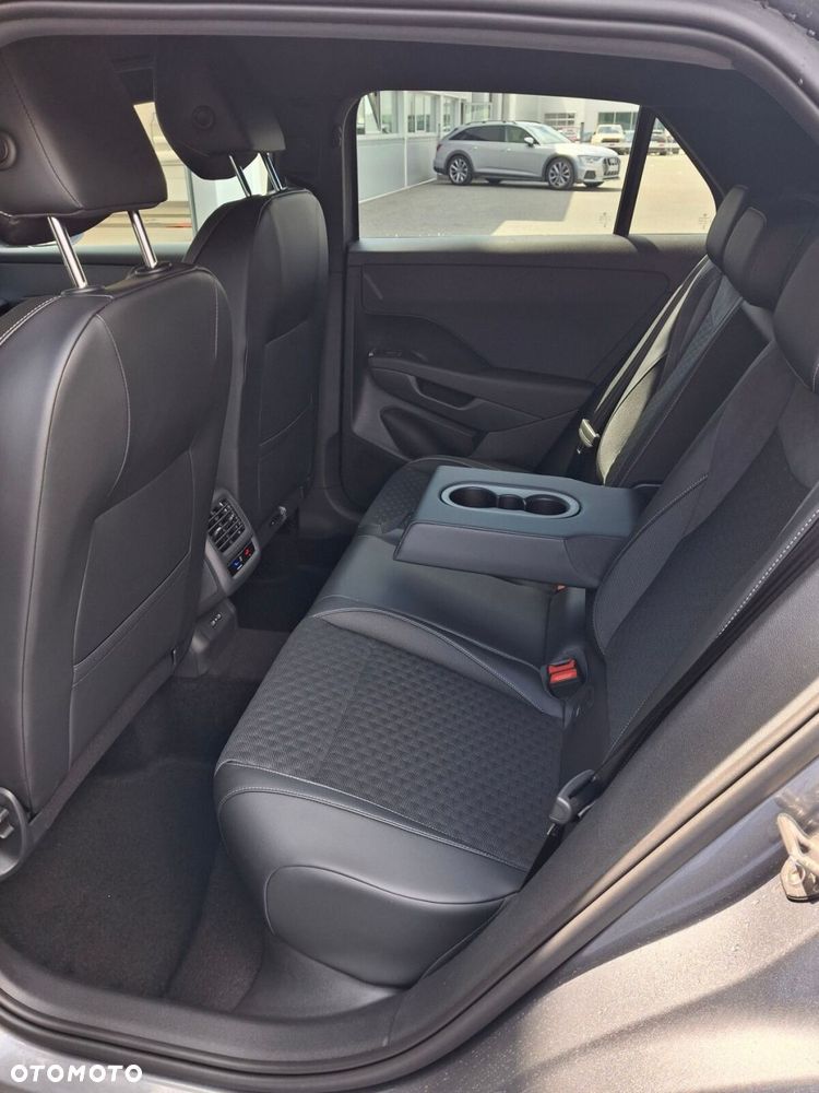 Volkswagen T-Roc 1.5 eTSI R-Line DSG - 14