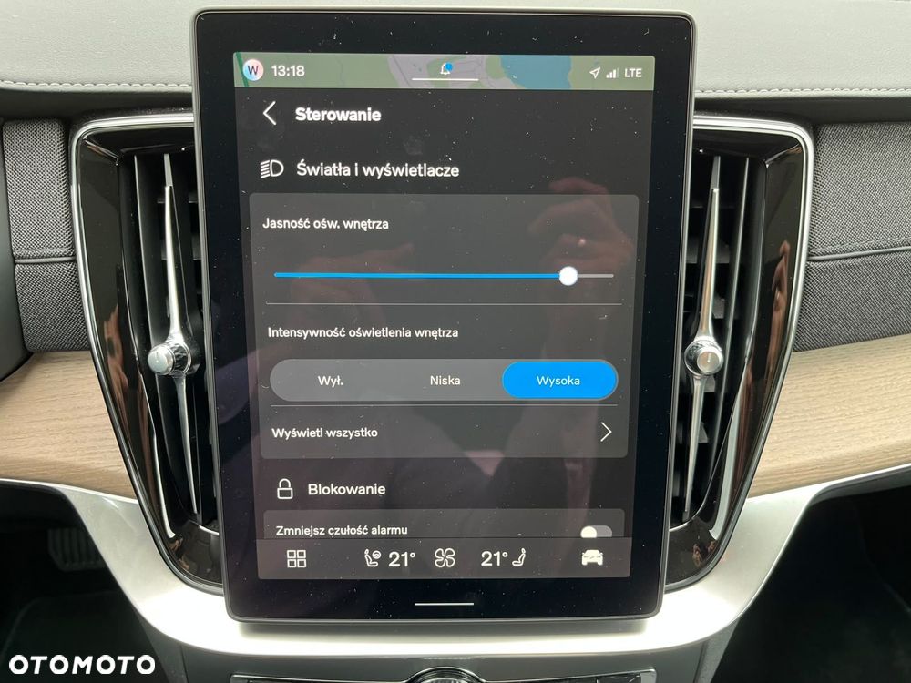 Volvo XC 90 - 21