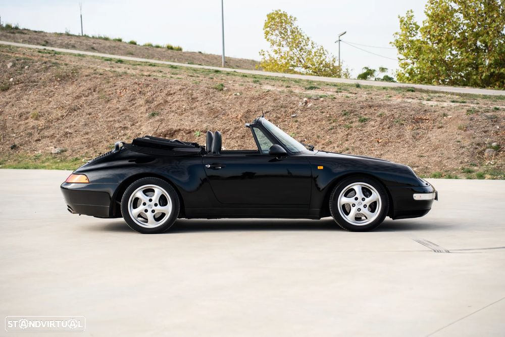 Porsche 911 (993) Cabriolet 3.6 Carrera 4 - 4