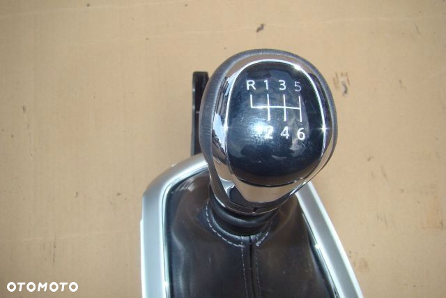 Nissan QASHQAI J11 MECHANIZM ZMIANY BIEGÓW - 2