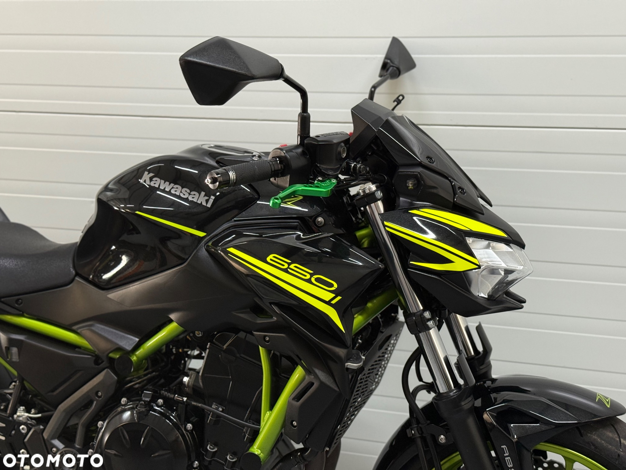Kawasaki Z - 6