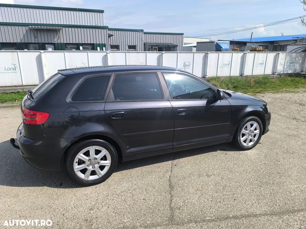 Audi A3 Sportback - 4