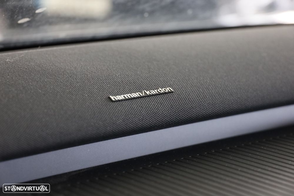 Volvo EX30 Twin Motor Performance AWD Ultra - 25