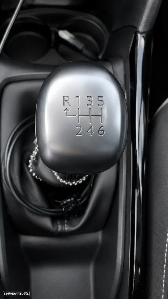 Peugeot 2008 1.2 PureTech Active - 5