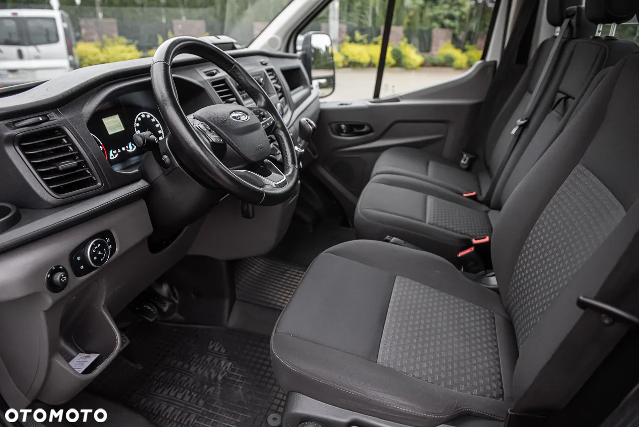 Ford Transit - 11