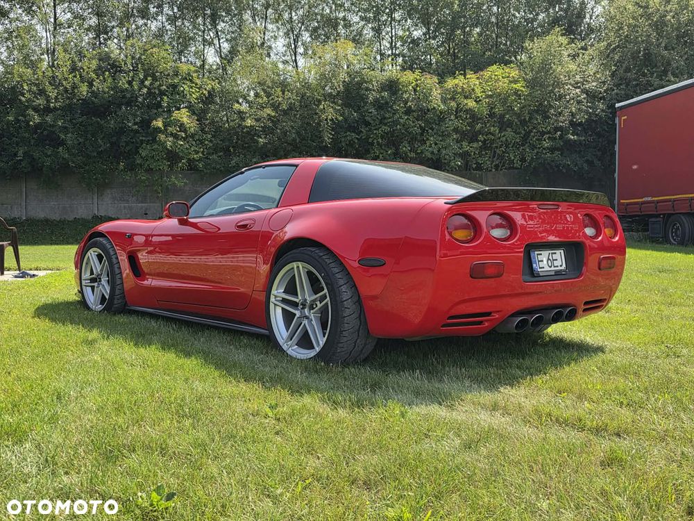 Chevrolet Corvette 5.7 - 10