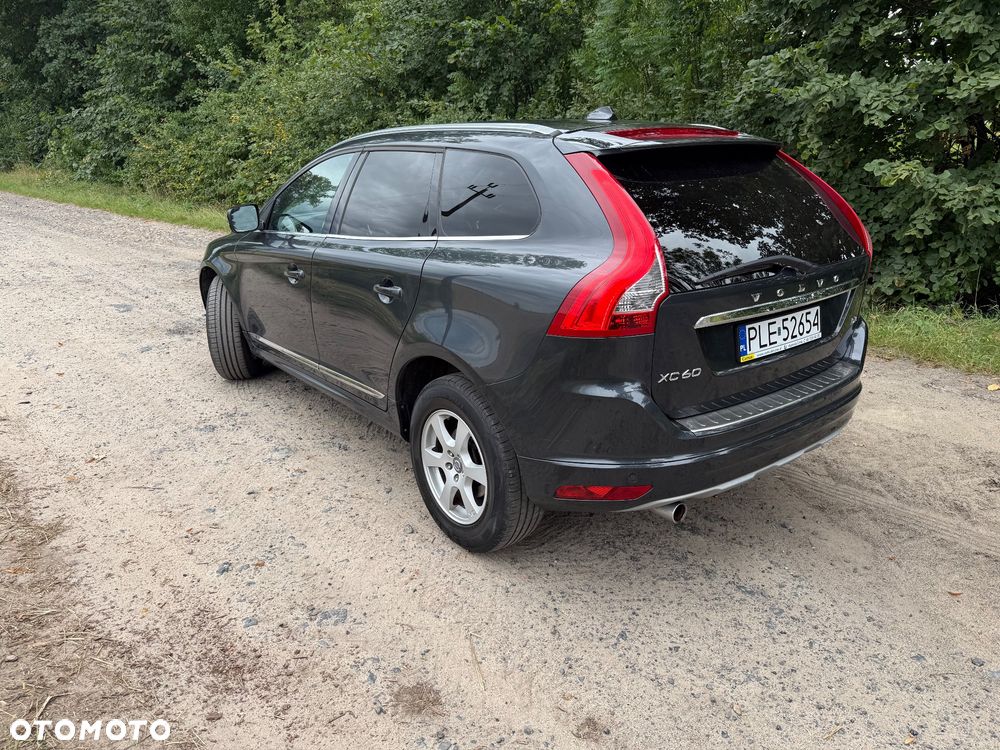 Volvo XC 60 D3 Drive-E Summum - 11