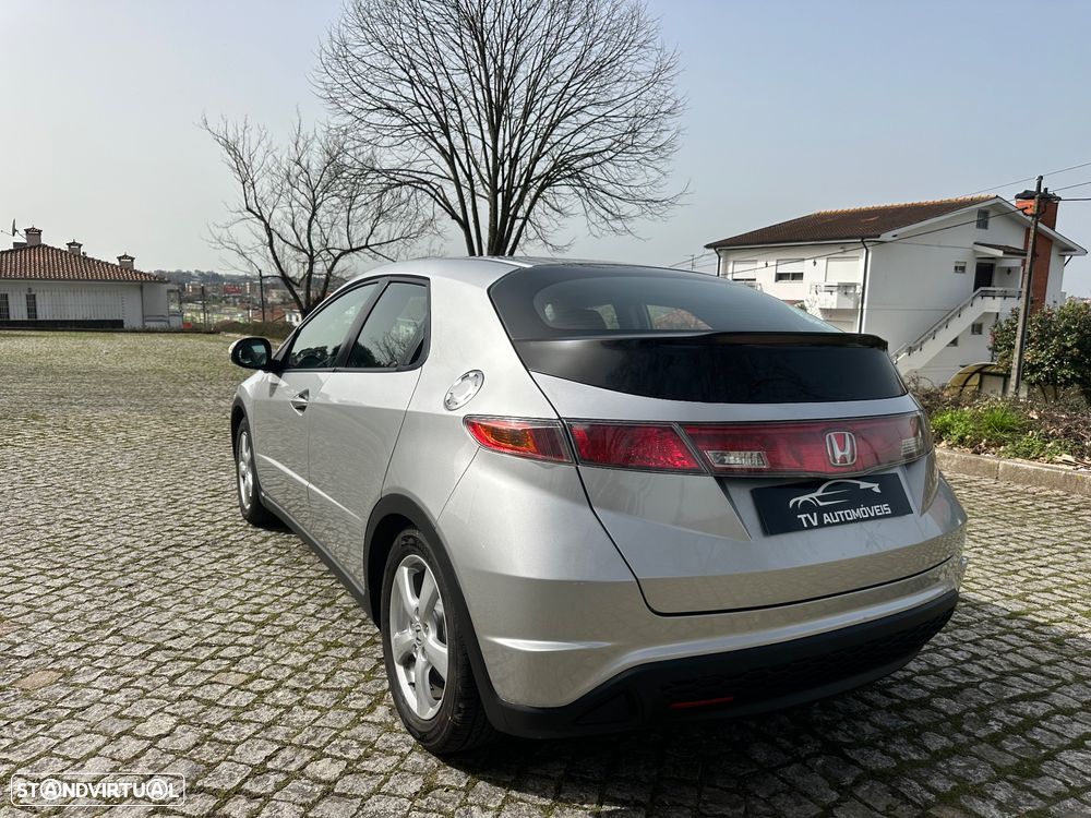 Honda Civic 1.4 Comfort - 6