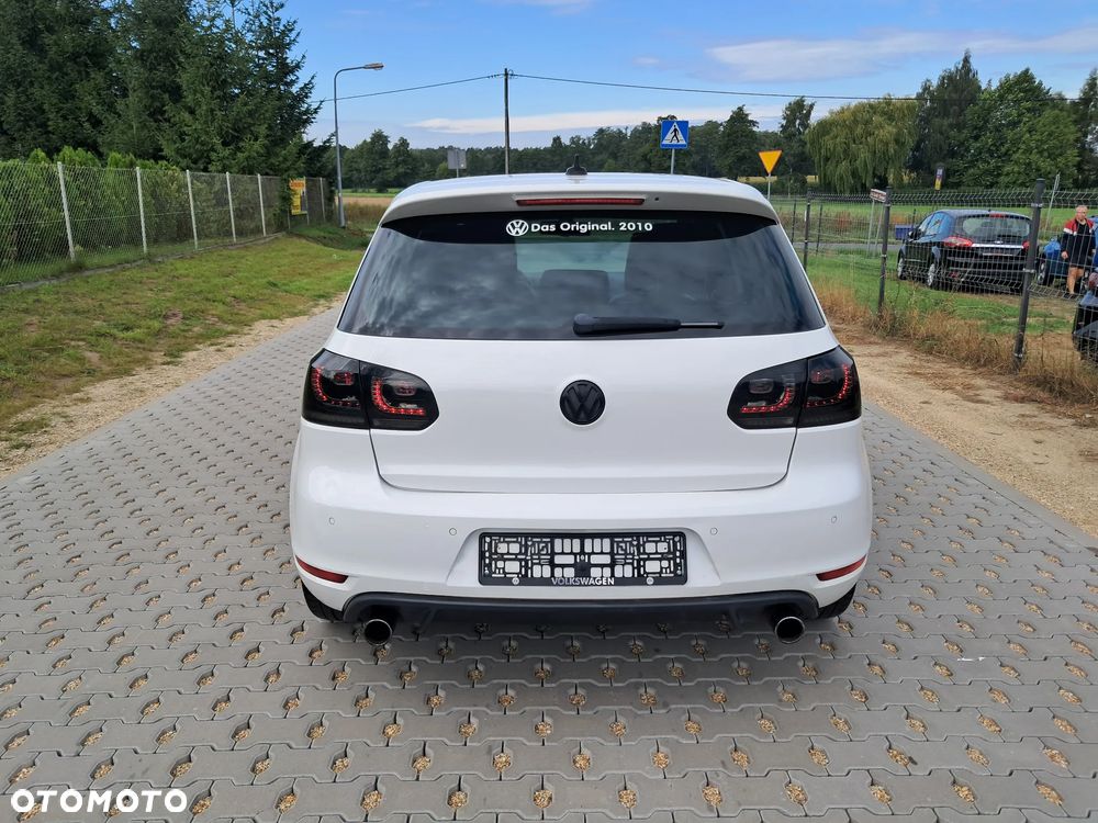 Volkswagen Golf 2.0 GTI DSG - 7