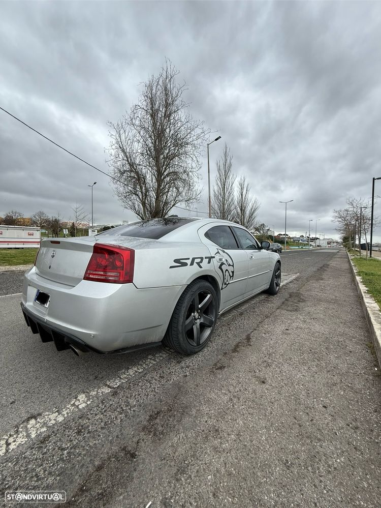 Dodge Charger - 7