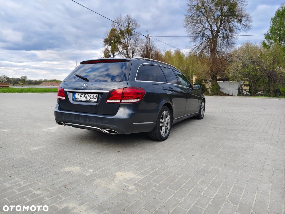 Mercedes-Benz Klasa E 250 BlueTEC 4Matic 7G-TRONIC Avantgarde - 3