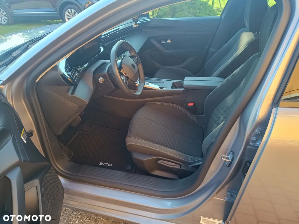 Peugeot 308 1.2 PureTech Active Pack S&S EAT8 - 9
