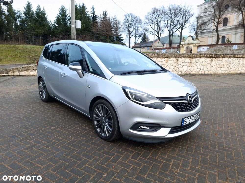 Opel Zafira 1.6 CDTI Elite S&S - 11