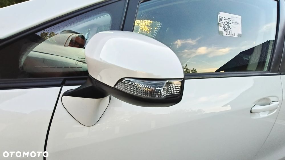Toyota Verso 1.8 Multidrive Edition - 19