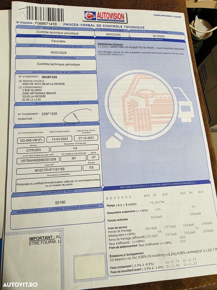 Citroën C4 PureTech 130 Stop&Start EAT8 SHINE - 30