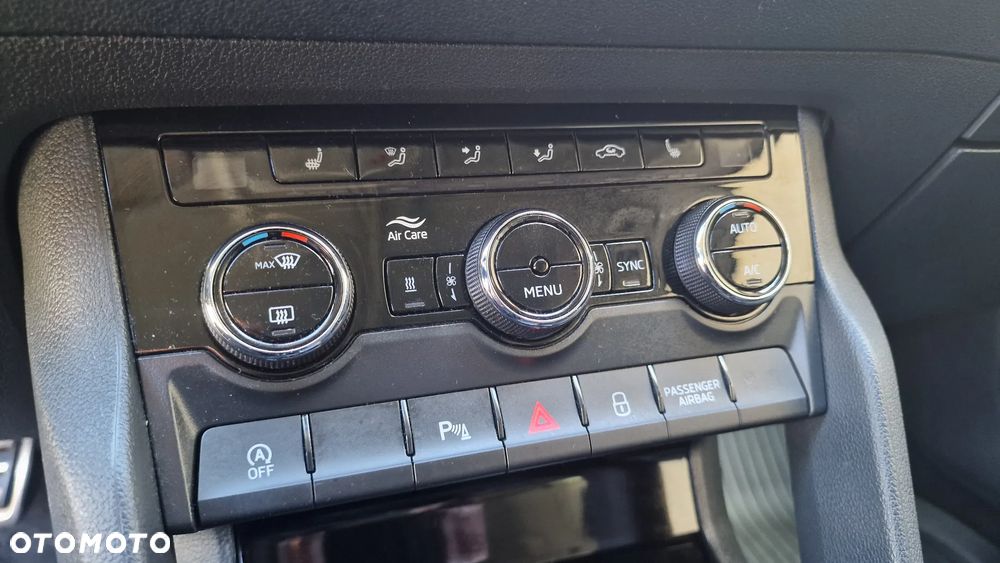 Skoda Karoq 2.0 TDI SCR 4x4 Ambition DSG - 15