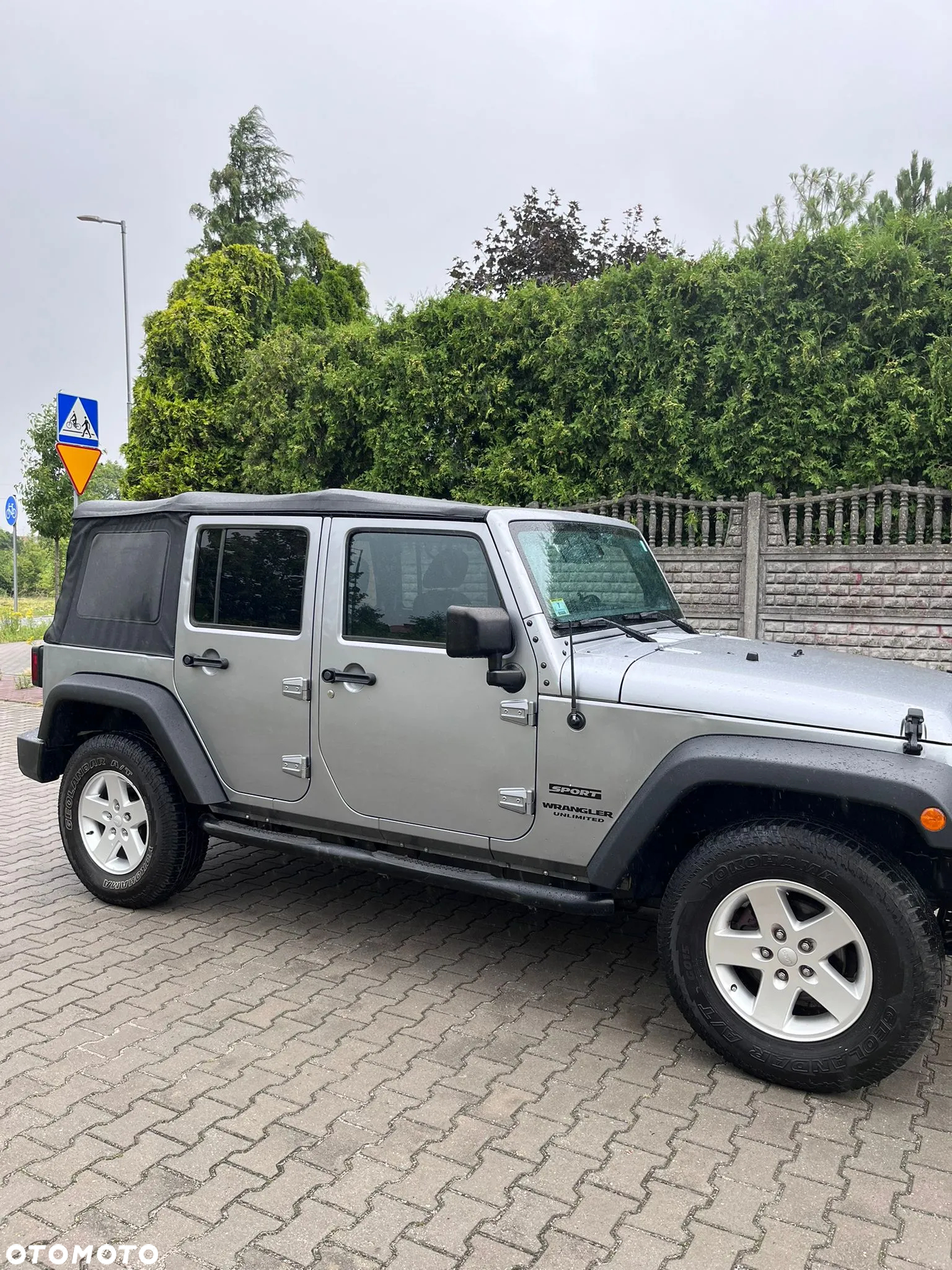 Jeep Wrangler - 4