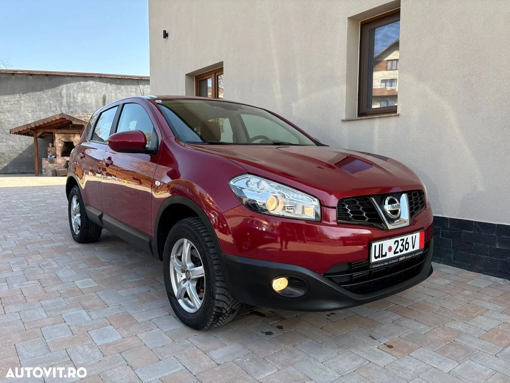 Nissan Qashqai - 1