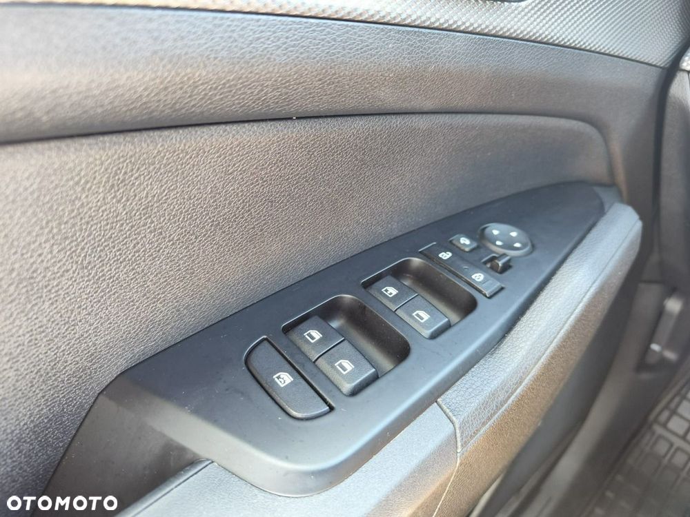 Kia Sportage - 15