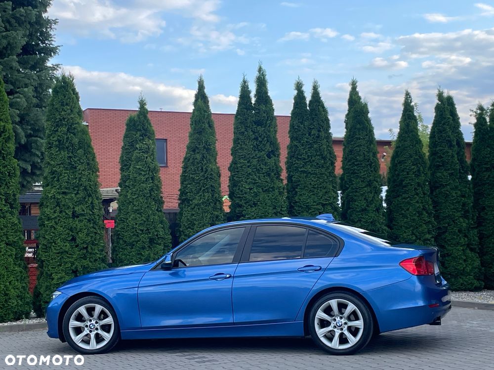 BMW Seria 3 320d Efficient Dynamics Luxury Line Purity sport - 13