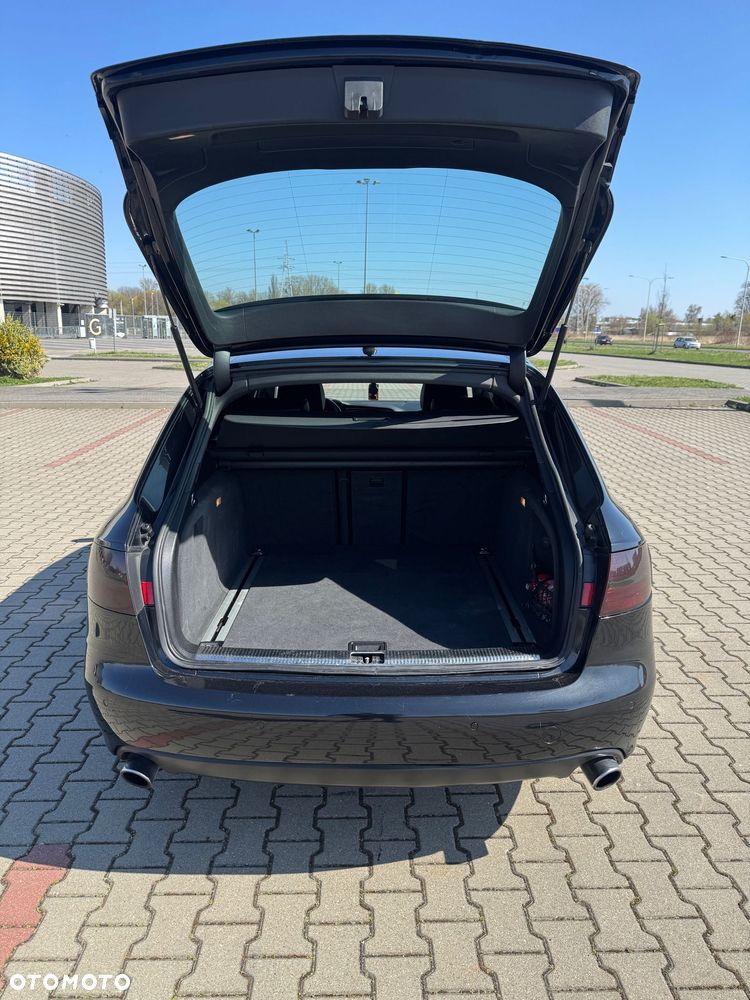 Audi A4 Avant - 14