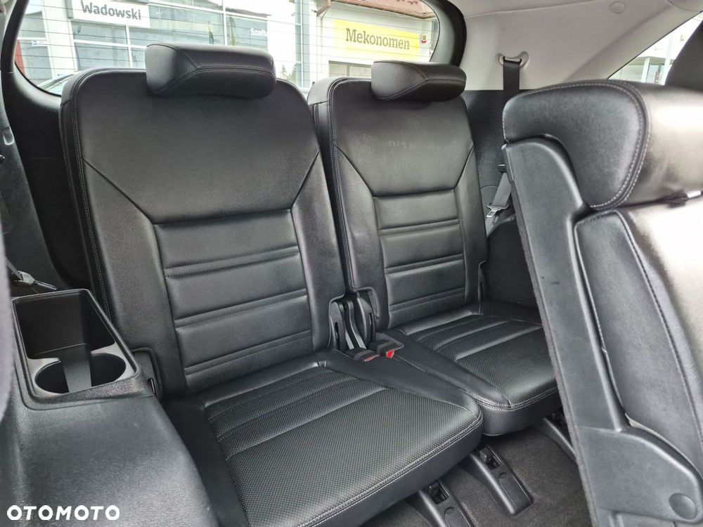 Kia Sorento - 28