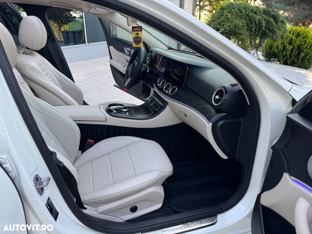 Mercedes-Benz E 400 d 4Matic T 9G-TRONIC - 39