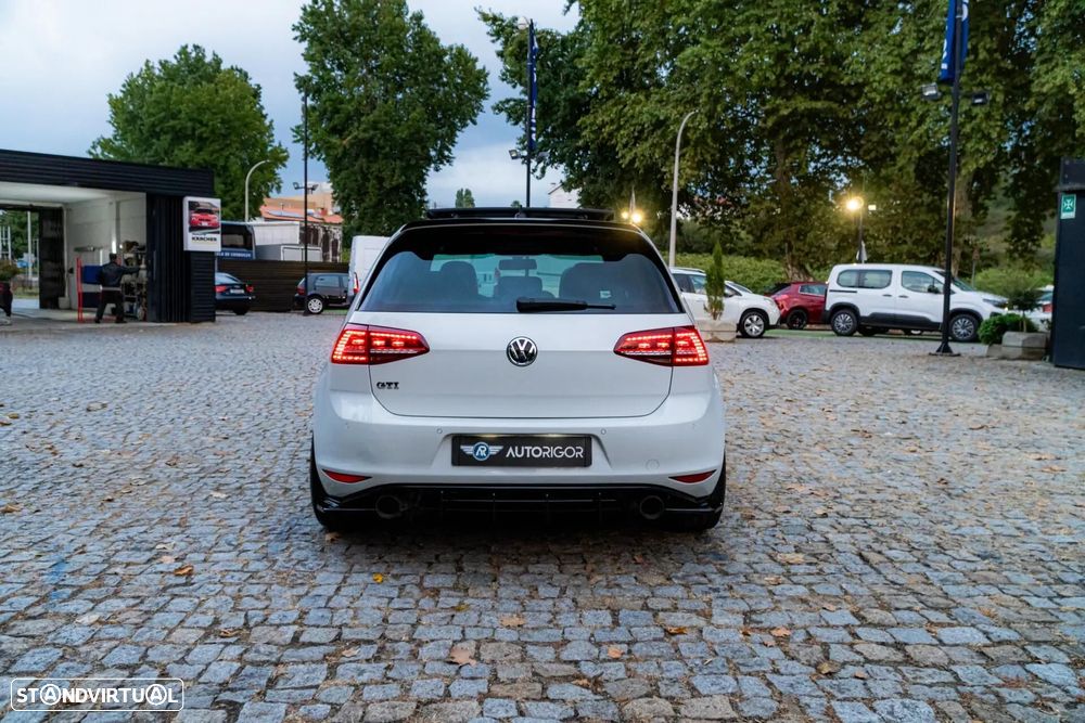Volkswagen Golf 2014 photo 5
