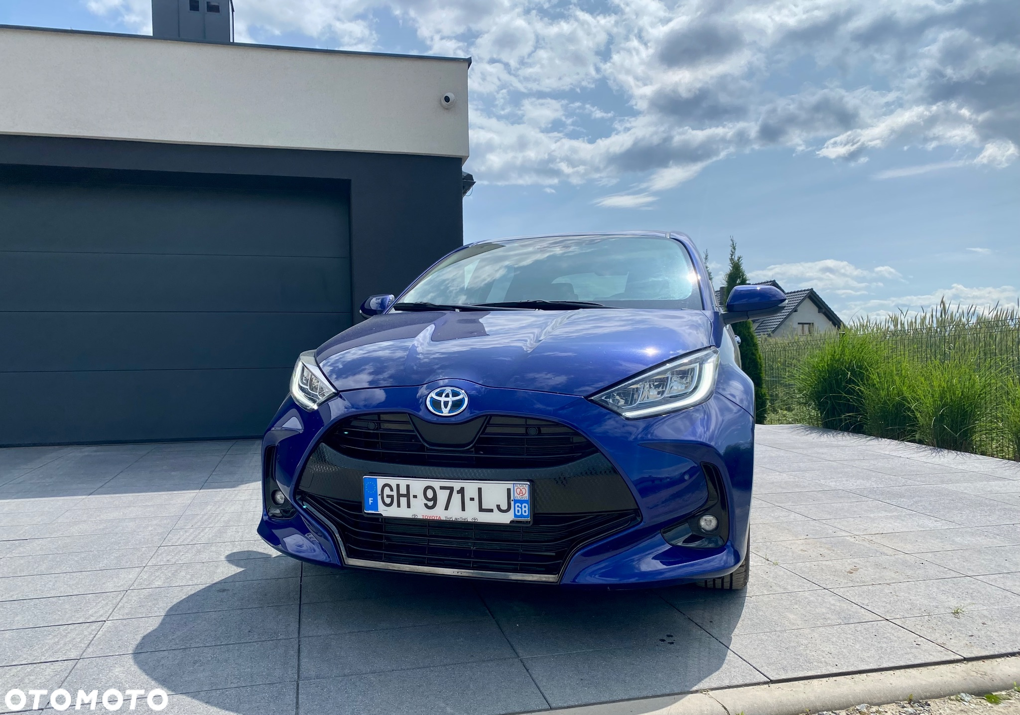 Toyota Yaris Hybrid 1.5 Executive - 2