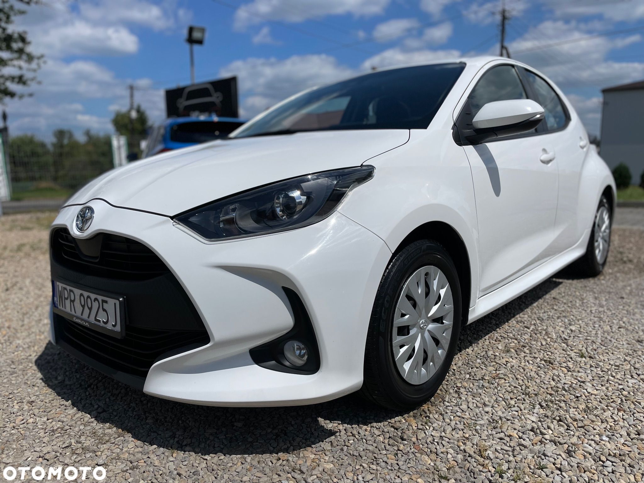 Toyota Yaris 1.5 Comfort - 1
