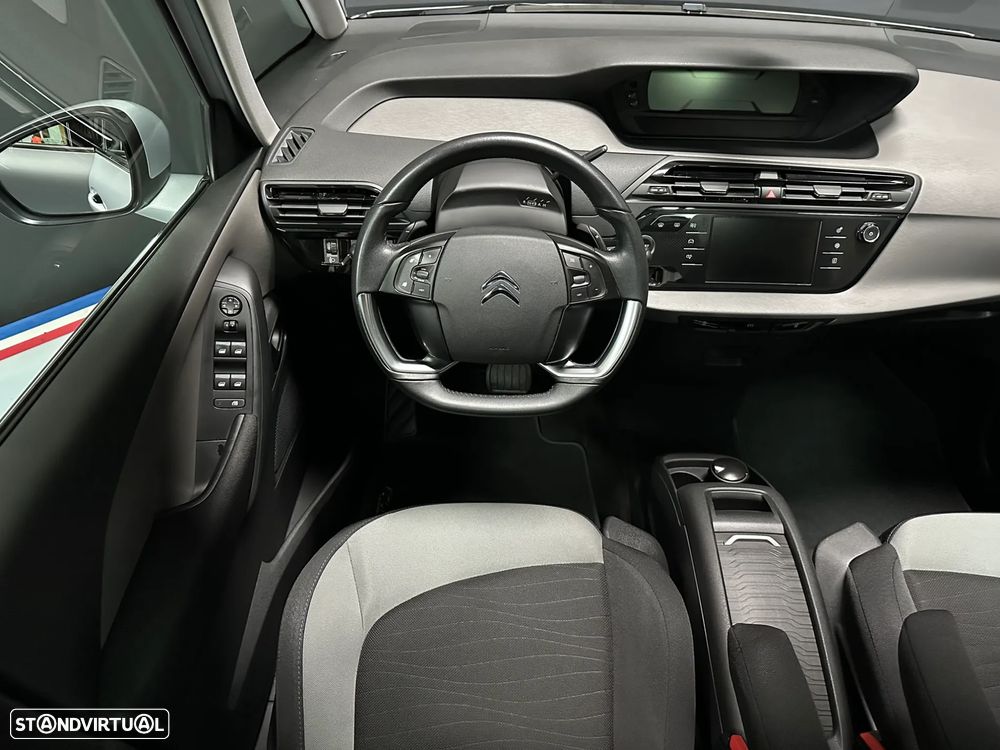 Citroën C4 Picasso 1.6 e-HDi Collection ETG6 J17 - 13