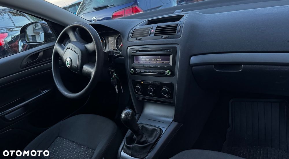 Skoda Octavia Combi 1.4 TSI Ambiente - 17