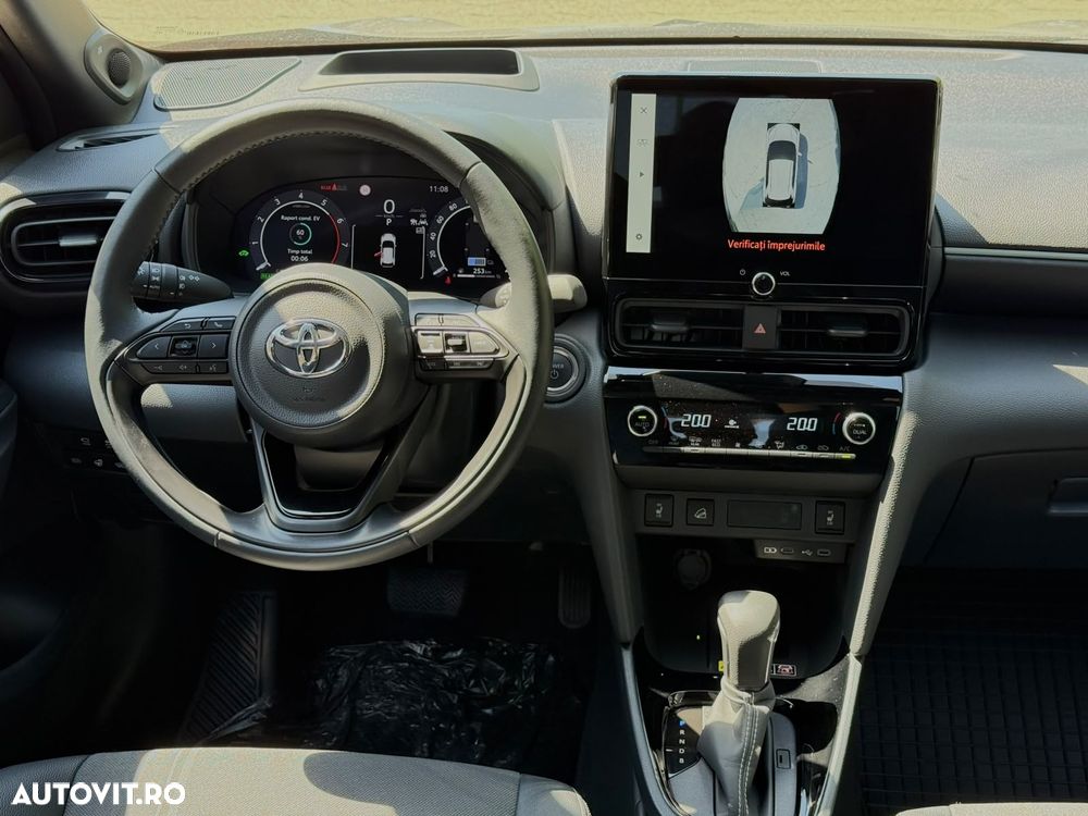 Toyota Yaris Cross 1.5 VVT-i HSD 4x4 Dynamic Adventure - 5