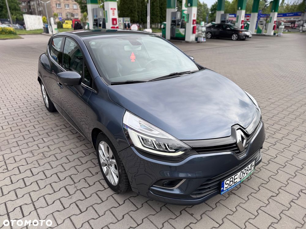 Renault Clio - 28