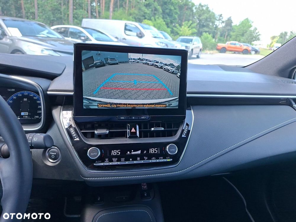 Toyota Corolla 1.8 Hybrid Style - 18