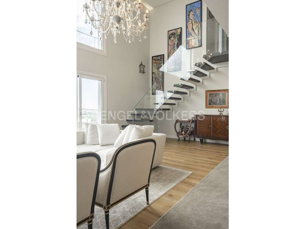 Penthouse Duplex T4+1 com Private Wellness em Oeiras - Grande imagem: 2/50