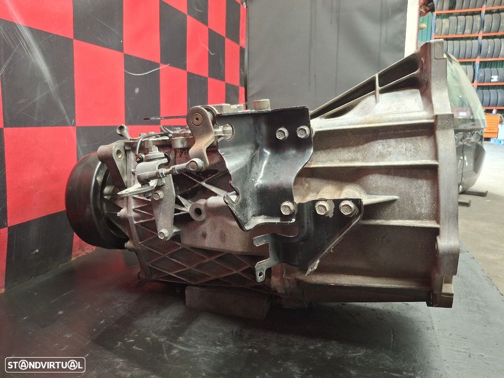 Caixa Velocidades  Fuso (Mitsubishi) Canter - 2