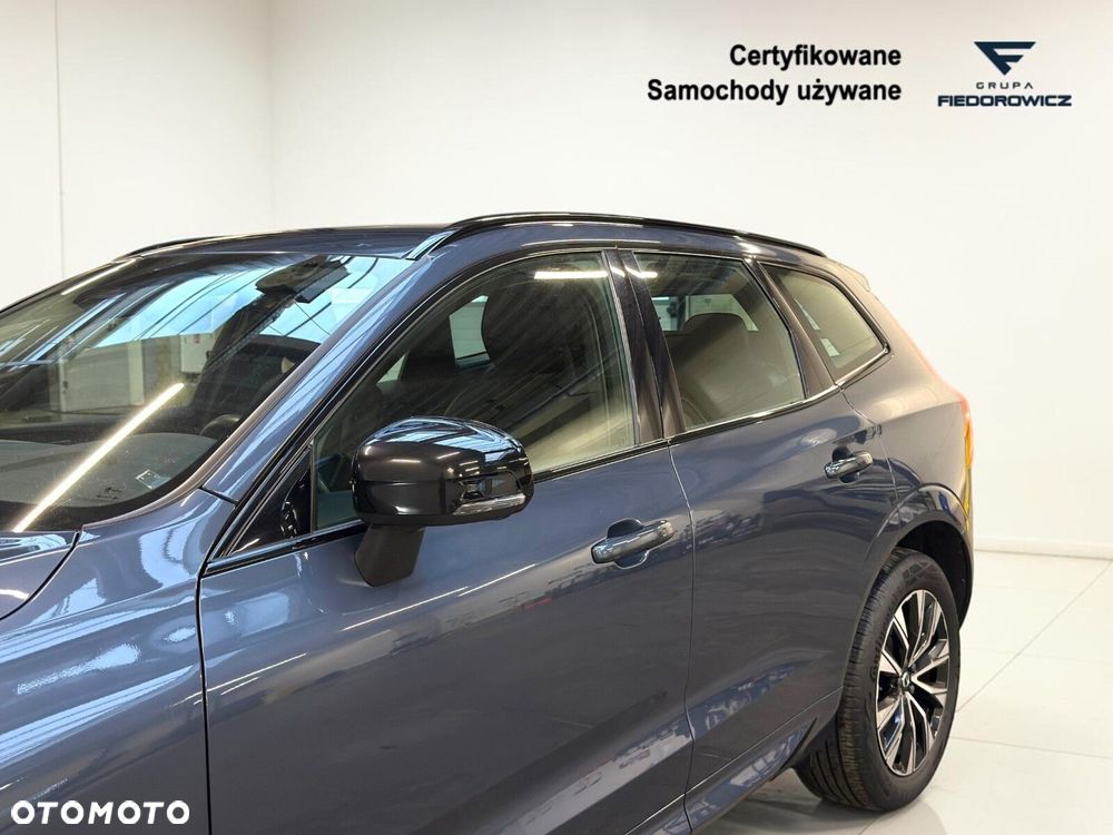 Volvo XC 60 B4 B Plus Dark - 11