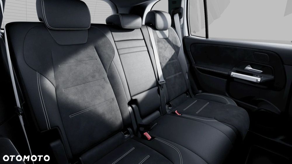 Mercedes-Benz GLB 220 d 4-Matic AMG Line 8G-DCT - 10