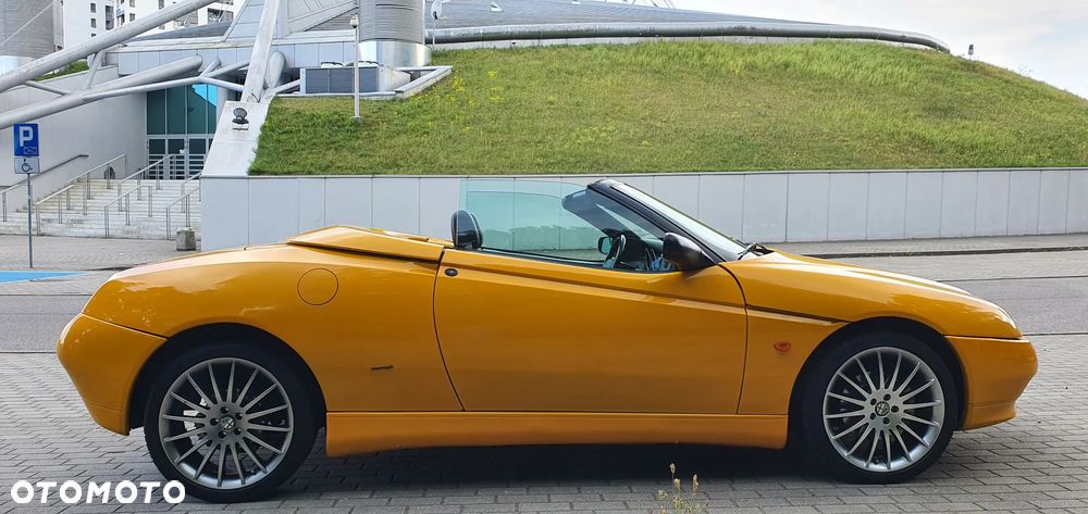 Alfa Romeo Spider - 12